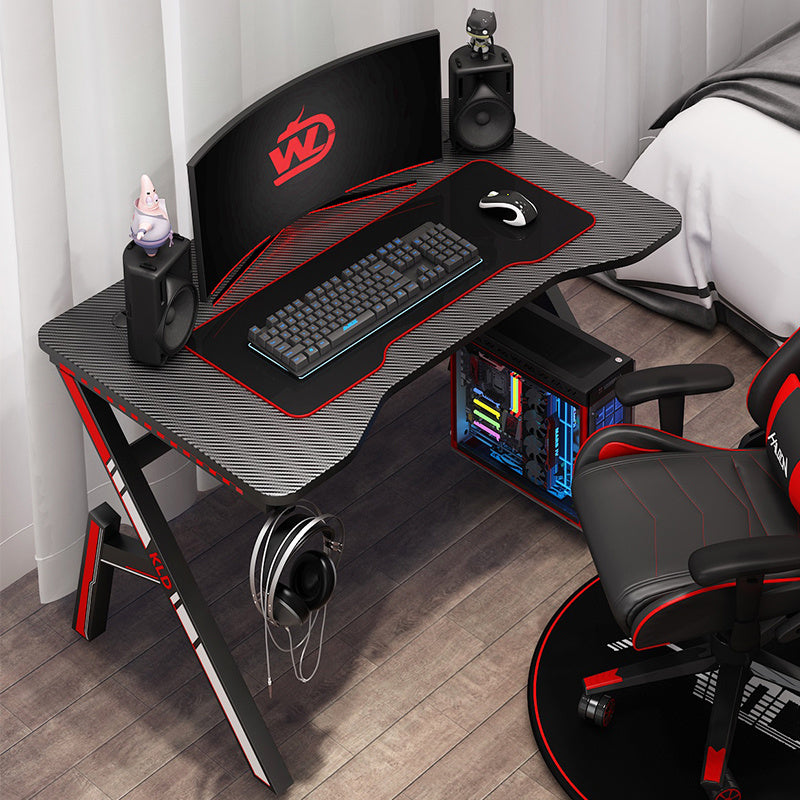 Bureau gaming ajustable pour une posture ergonomique optimale