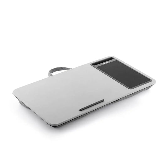 Vue latérale du Bureau avec coussin Portable XL sur fond blanc. Kozyo.fr vous présente la solution ergonomique